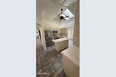 86 W Calle De Caballos --, Tempe, AZ 85284 - Photo 9