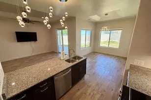 1757 Lone Rock Ct, Page, AZ 86040 - Photo 15