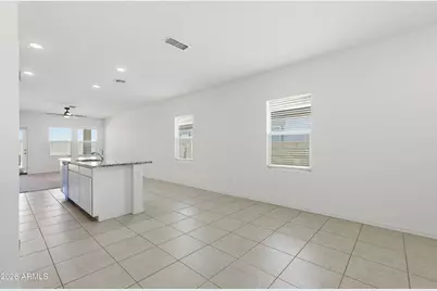 10941 N 165th Avenue, Surprise, AZ 85388 - Photo 5