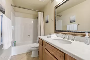 4442 E Graythorn St, Phoenix, AZ 85044 - Photo 23