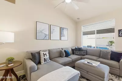4442 E Graythorn Street, Phoenix, AZ 85044 - Photo 5
