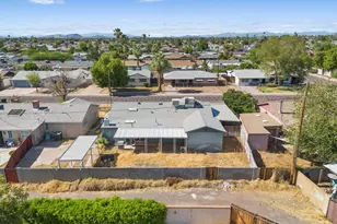 3311 W Paradise Dr, Phoenix, AZ 85029 - Photo 15