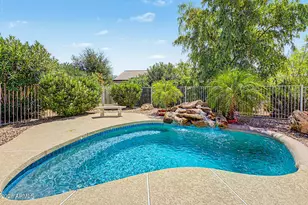 19869 N Shadow Mountain Dr, Surprise, AZ 85374 - Photo 29
