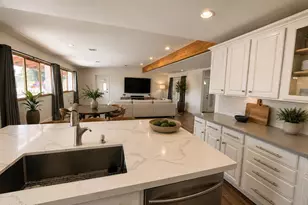2533 E Geneva Dr, Tempe, AZ 85282 - Photo 5