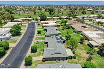 9521 W Oak Ridge Drive, Sun City, AZ 85351 - Photo 37