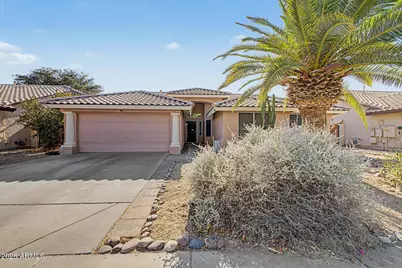 546 S Burk Street, Gilbert, AZ 85296 - Photo 1