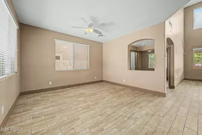 81 W Castle Rock Road, San Tan Valley, AZ 85143 - Photo 9