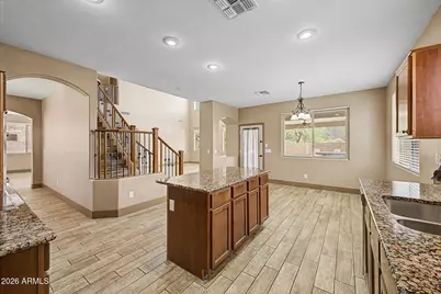 81 W Castle Rock Road, San Tan Valley, AZ 85143 - Photo 7