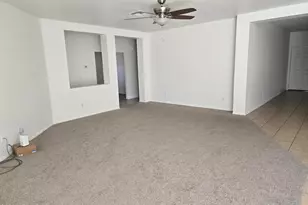 6721 S Danielson Way, Chandler, AZ 85249 - Photo 5