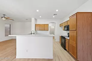 29810 N Little Leaf Dr, San Tan Valley, AZ 85143 - Photo 23