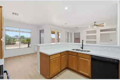 29810 N Little Leaf Drive, San Tan Valley, AZ 85143 - Photo 3