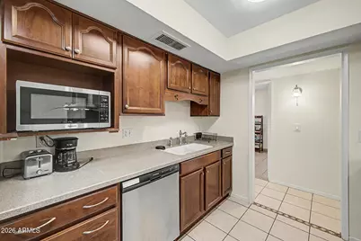 6957 W San Juan Avenue, Glendale, AZ 85303 - Photo 15