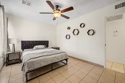 6957 W San Juan Avenue, Glendale, AZ 85303 - Photo 21