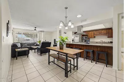 6957 W San Juan Avenue, Glendale, AZ 85303 - Photo 9