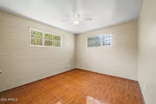 1823 E Sunland Ave, Phoenix, AZ 85040 - Photo 15