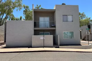 2833 E Paradise Ln, Phoenix, AZ 85032 - Photo 1