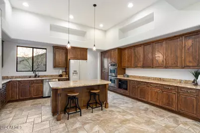 6523 E Lonesome Trail, Cave Creek, AZ 85331 - Photo 15