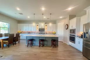 17979 W Hazelwood St, Goodyear, AZ 85395 - Photo 11
