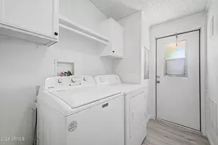 2233 E Behrend Dr, Phoenix, AZ 85024 - Photo 29
