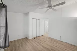 2233 E Behrend Dr, Phoenix, AZ 85024 - Photo 27