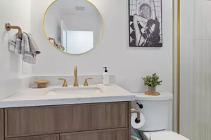 8614 E Highland Ave, Scottsdale, AZ 85251 - Photo 23