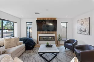 8614 E Highland Ave, Scottsdale, AZ 85251 - Photo 9