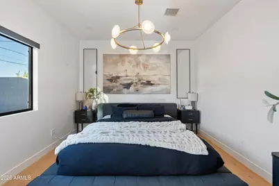 8614 E Highland Avenue, Scottsdale, AZ 85251 - Photo 29
