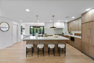 8614 E Highland Ave, Scottsdale, AZ 85251 - Photo 13