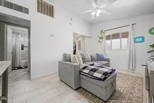 1817 N 38th Dr, Phoenix, AZ 85009 - Photo 11
