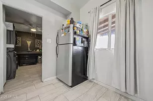 1817 N 38th Dr, Phoenix, AZ 85009 - Photo 15