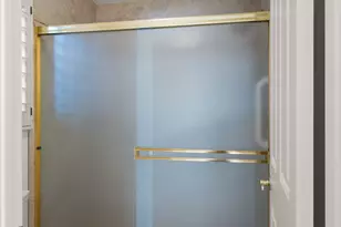 18760 N 87th Ave, Peoria, AZ 85382 - Photo 17