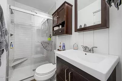 8913 N 17th Lane, Phoenix, AZ 85021 - Photo 17