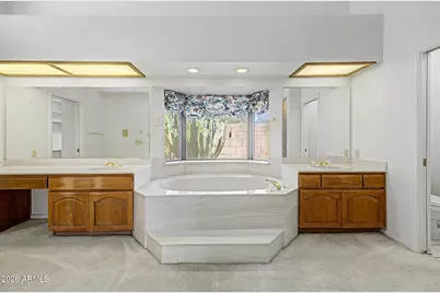 7801 E Charter Oak Road, Scottsdale, AZ 85260 - Photo 43