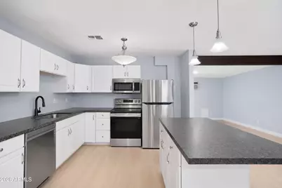 917 N 95th Street, Mesa, AZ 85207 - Photo 9