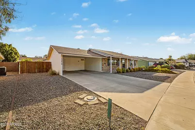 10619 W Salem Drive, Sun City, AZ 85351 - Photo 3