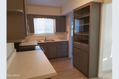 814 E Lamar Road, Phoenix, AZ 85014 - Photo 3