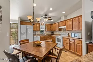 17135 S Poco Pl, Munds Park, AZ 86017 - Photo 17
