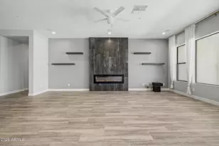 24437 N 94th Ave, Peoria, AZ 85383 - Photo 11