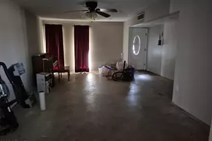 819 N Pioneer, Mesa, AZ 85203 - Photo 3