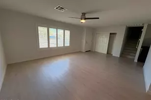 121 E Santa Cruz Dr, Tempe, AZ 85282 - Photo 5