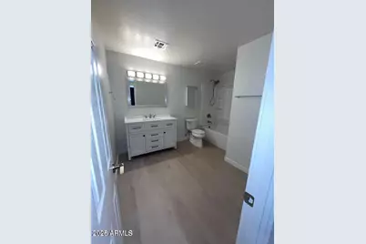 121 E Santa Cruz Drive, Tempe, AZ 85282 - Photo 13
