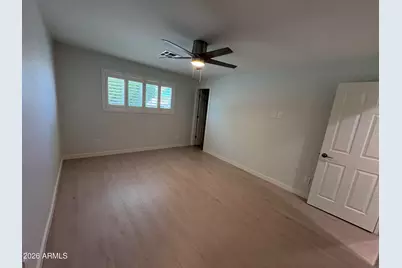 121 E Santa Cruz Drive, Tempe, AZ 85282 - Photo 11