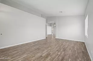 2428 E Cielo Grande Ave, Phoenix, AZ 85024 - Photo 7