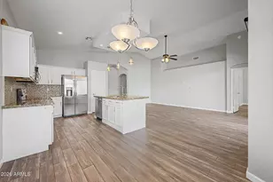2428 E Cielo Grande Ave, Phoenix, AZ 85024 - Photo 11