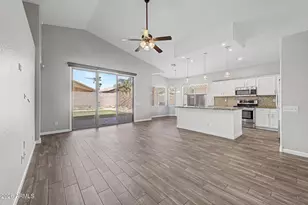 2428 E Cielo Grande Ave, Phoenix, AZ 85024 - Photo 3