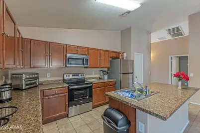 8750 W Kingman Street, Tolleson, AZ 85353 - Photo 7