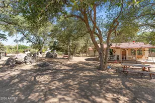 17574 W Foothill Rd, Yarnell, AZ 85362 - Photo 21