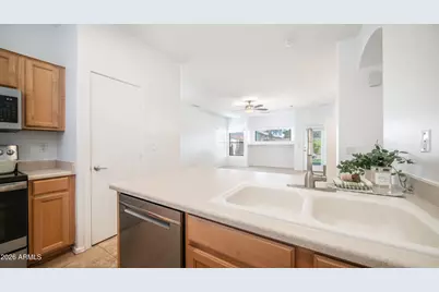 10058 E Kilarea Avenue, Mesa, AZ 85209 - Photo 13
