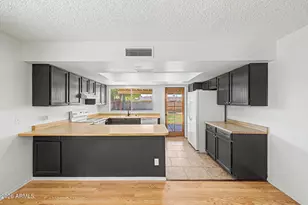 843 W Peralta Ave, Mesa, AZ 85210 - Photo 13
