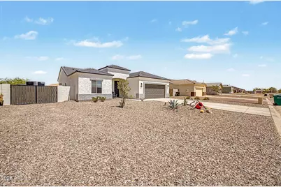 15901 S Saxon Road, Arizona City, AZ 85123 - Photo 3